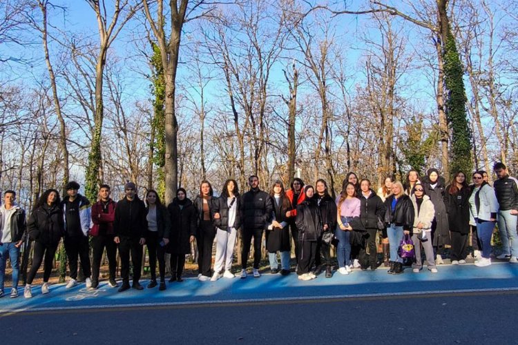 Sakarya Büyükşehir Belediyesi tarafından öğrencilere yönelik düzenlenen kültür gezileri kapsamında