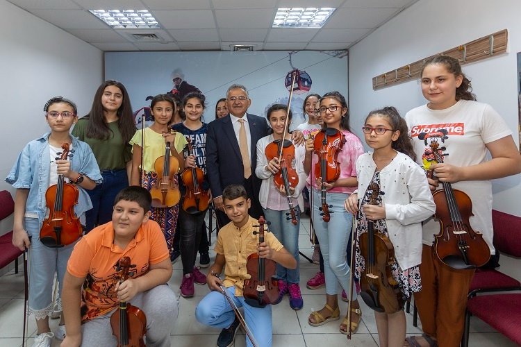 Kayseri Büyükşehir Belediyesi bünyesinde faaliyet gösteren sanat akademilerinden 2019 yılından