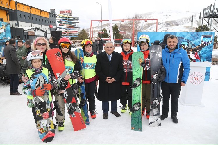 Kayseri Büyükşehir Belediye Başkanı Dr. Memduh Büyükkılıç, Kayseri Valisi Gökmen