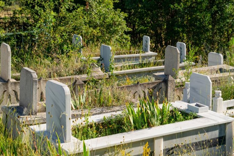 Bursa Büyükşehir Belediyesi Mezarlıklar Şube Müdürlüğü Hizmetleri Ücret Tarifesi zamlandı.