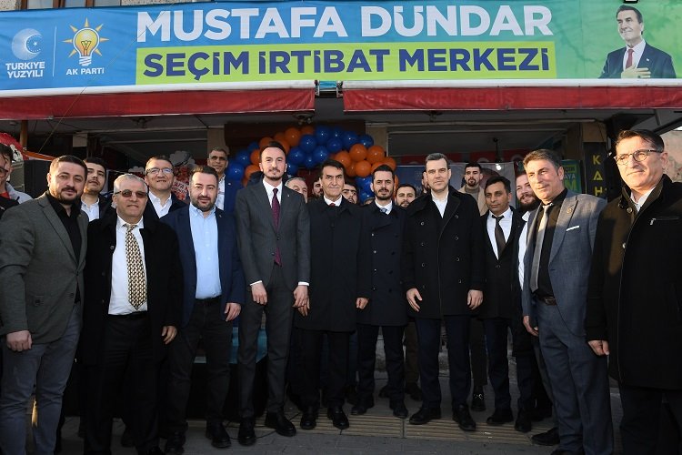 Osmangazi Belediye Başkanı ve Cumhur İttifakı Başkan Adayı Mustafa Dündar,