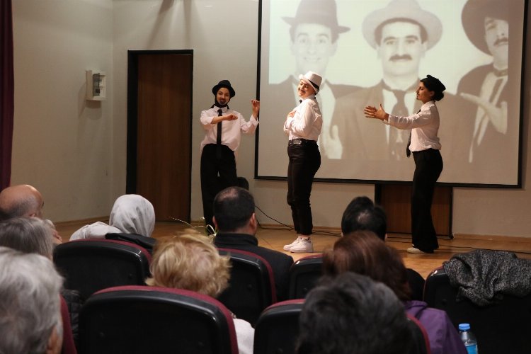 Kocaeli Büyükşehir Belediyesi, Yaşlılar Haftası dolayısıyla düzenlediği etkinlikle gençleri ve