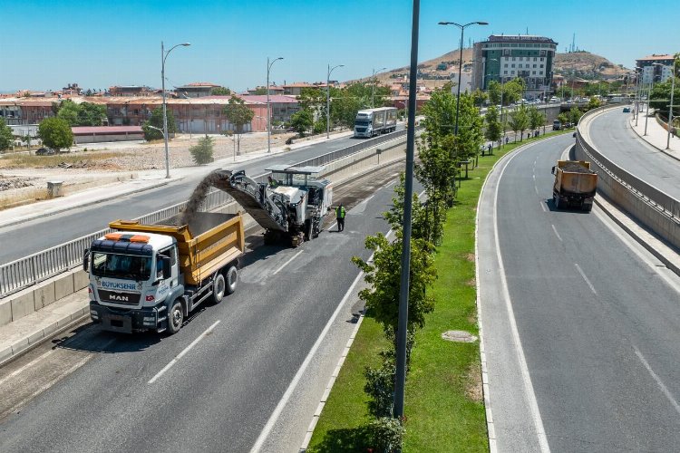 Malatya Büyükşehir Belediye Başkanı Sami Er ve ilimiz yetkililerinin geçtiğimiz