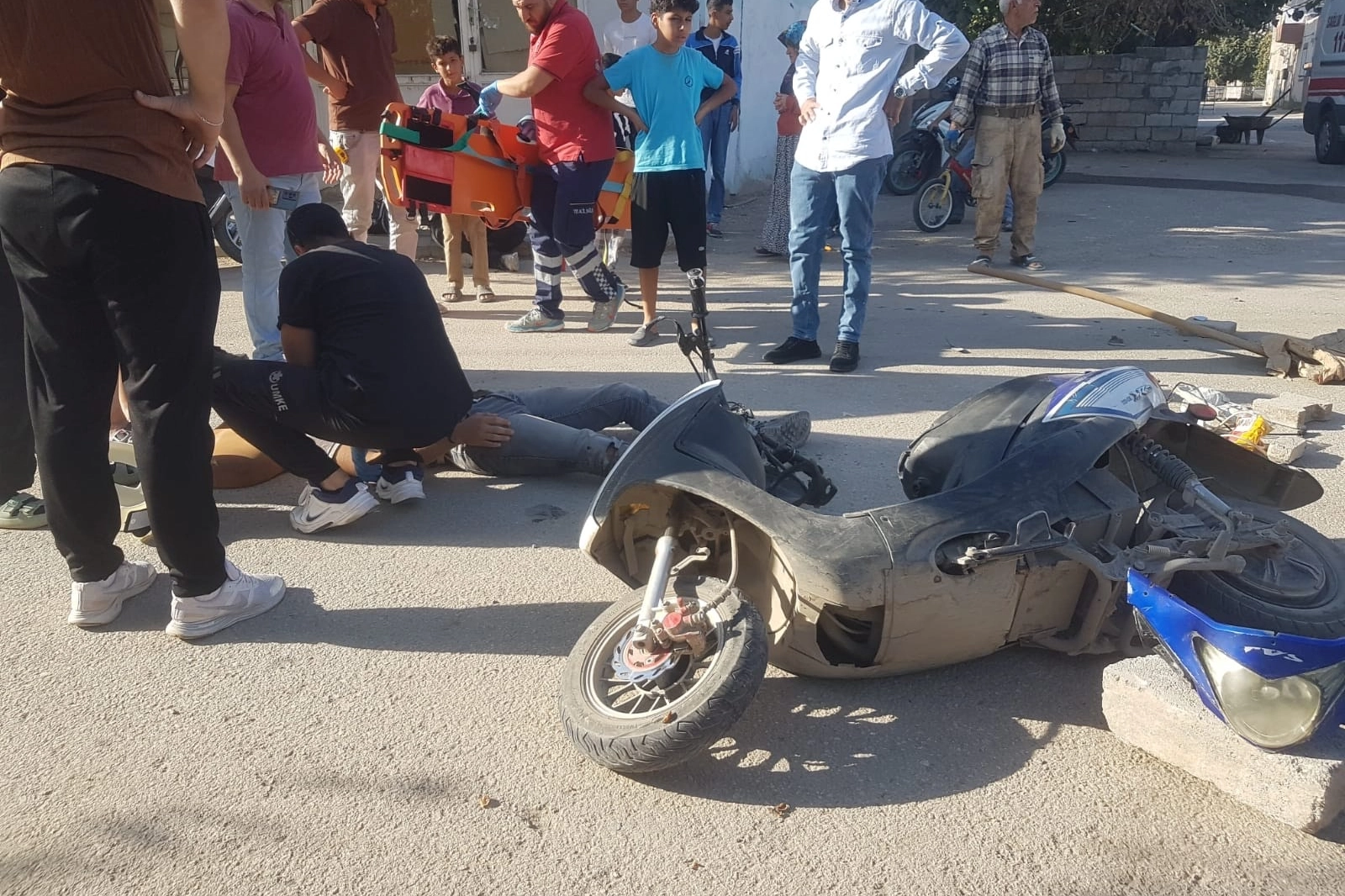 Adıyaman Merkez Fatih Mahallesi’nde, itfaiye binası arkasında meydana gelen kazada