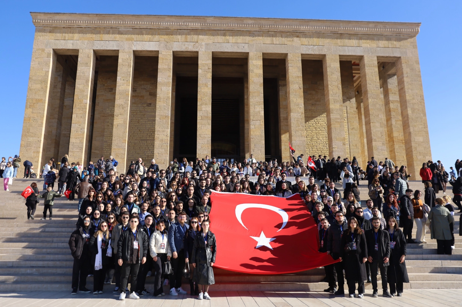 Ulu Önder Mustafa Kemal Atatürk’ün “En büyük eserim” dediği Cumhuriyet’in