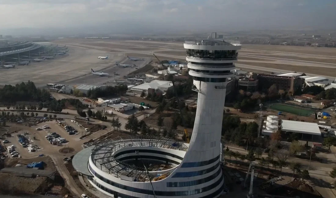 Ulaştırma ve Altyapı Bakanı Abdulkadir Uraloğlu, Esenboğa Havalimanı Kapasite Artırımı