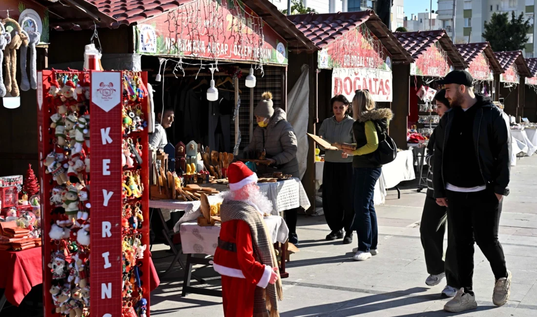 Antalya’da Muratpaşa Belediyesi ve Adalya Vakfı işbirliğiyle bir yılbaşı klasiği