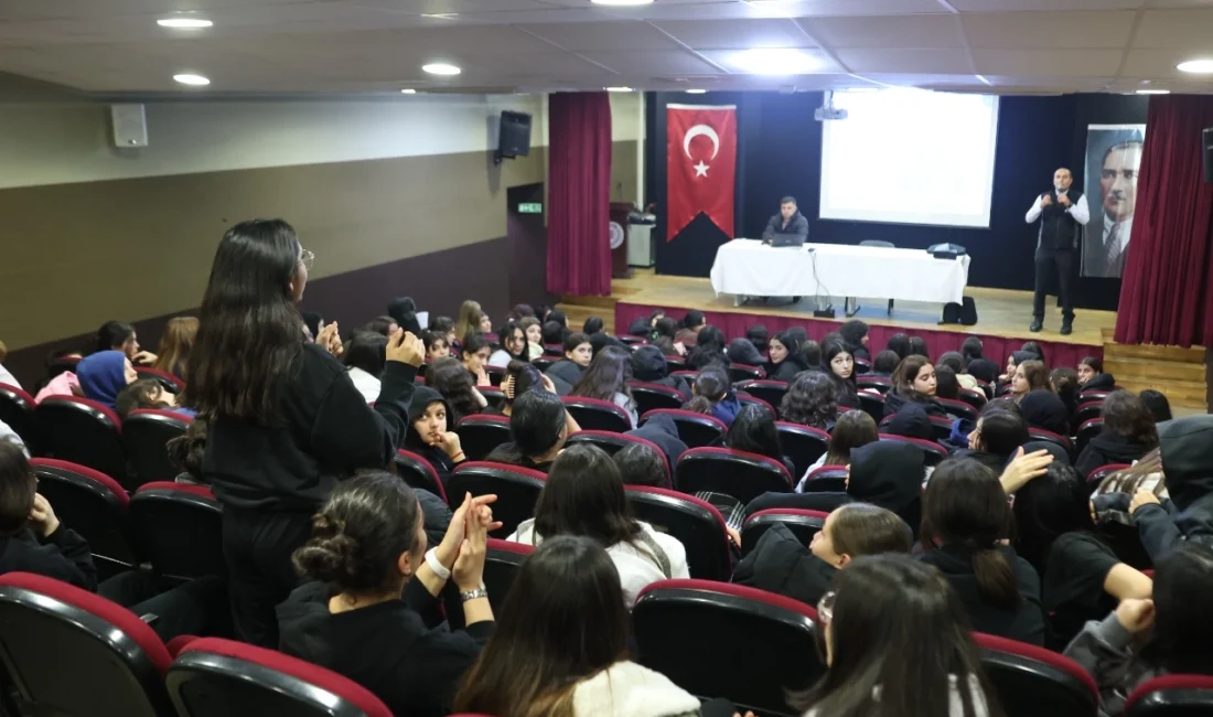 Afetlere karşı daha bilinçli bir toplum oluşturmak amacıyla çalışmalarına devam