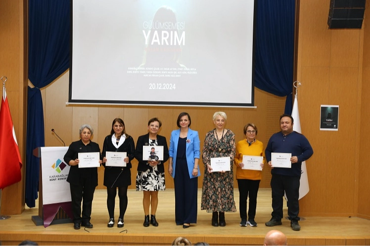 İzmir Karabağlar Kent Konseyi tarafından hazırlanan, ilçedeki kadın cinayetlerinin toplumda