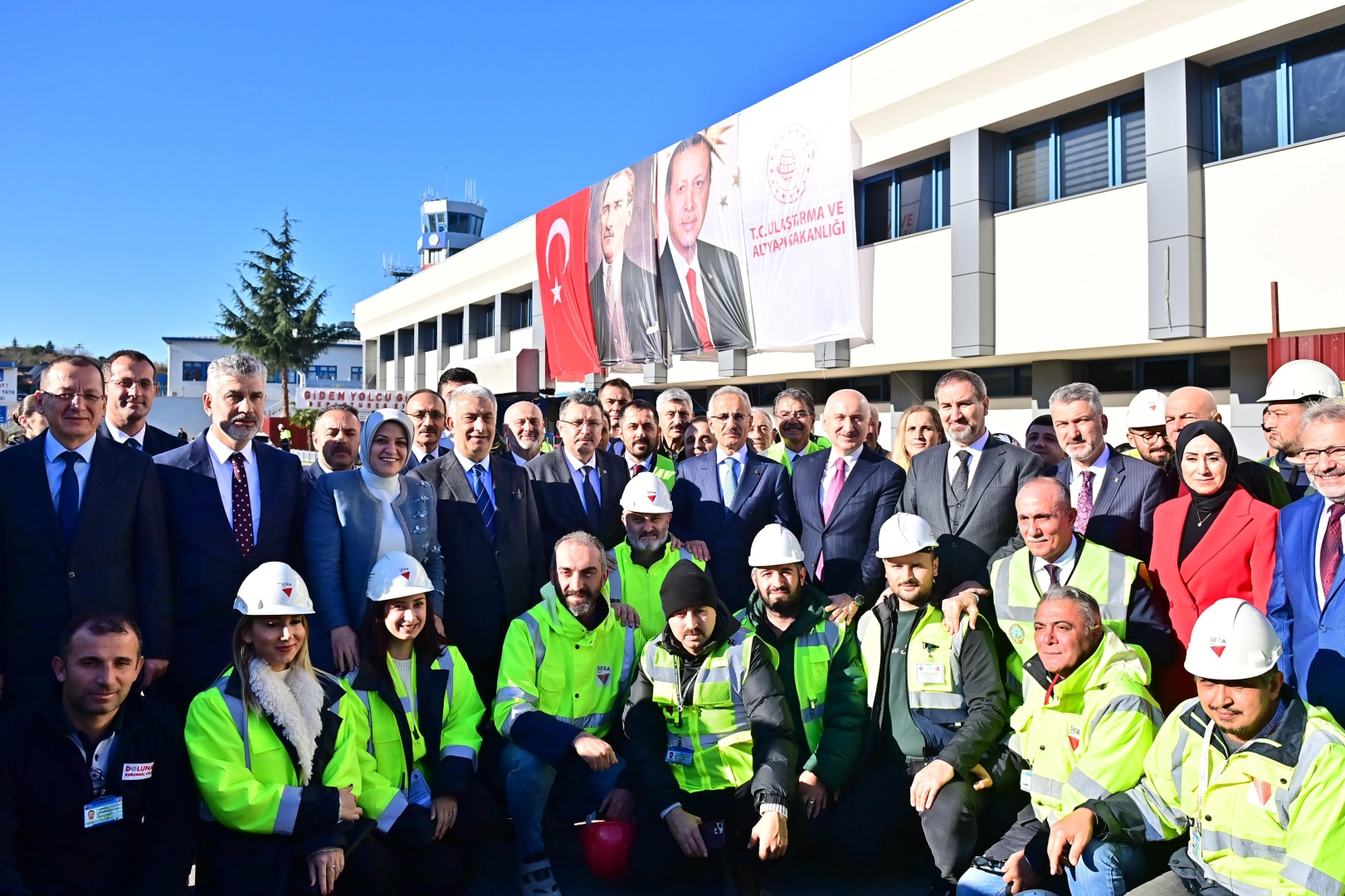 Ulaştırma ve Altyapı Bakanı Abdulkadir Uraloğlu, Trabzon Havalimanı Dış Hatlar