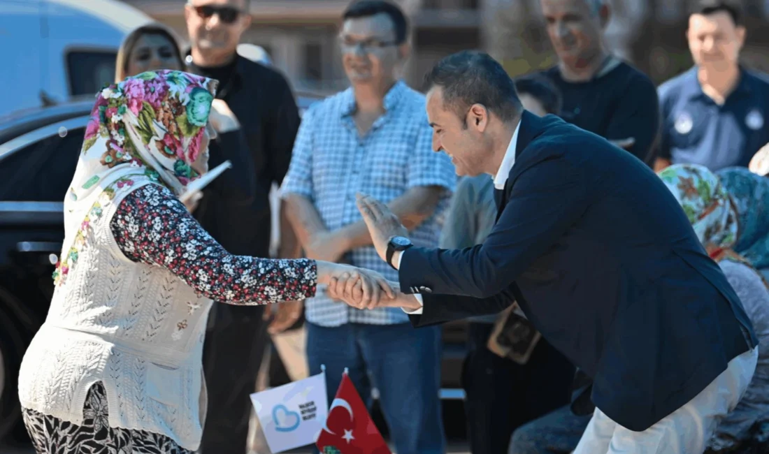 Balıkesir Büyükşehir Belediye Başkanı Ahmet Akın, 8 Mart Dünya Emekçi