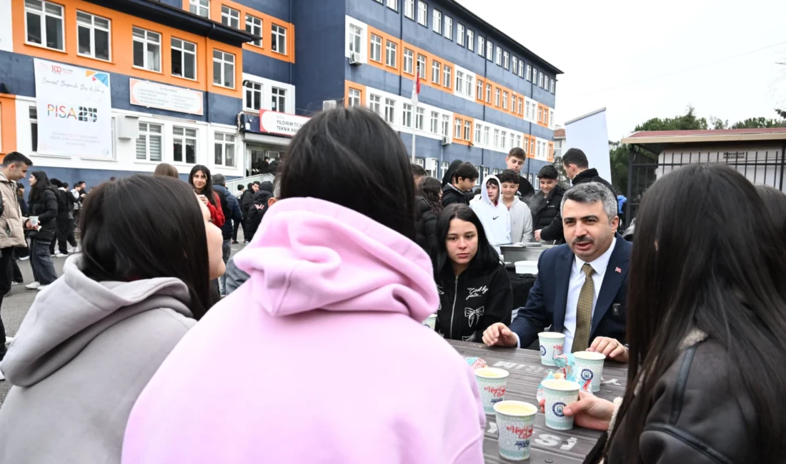 Bursa’da Yıldırım Belediye Başkanı Oktay Yılmaz, haftanın ilk gününde Yıldırım