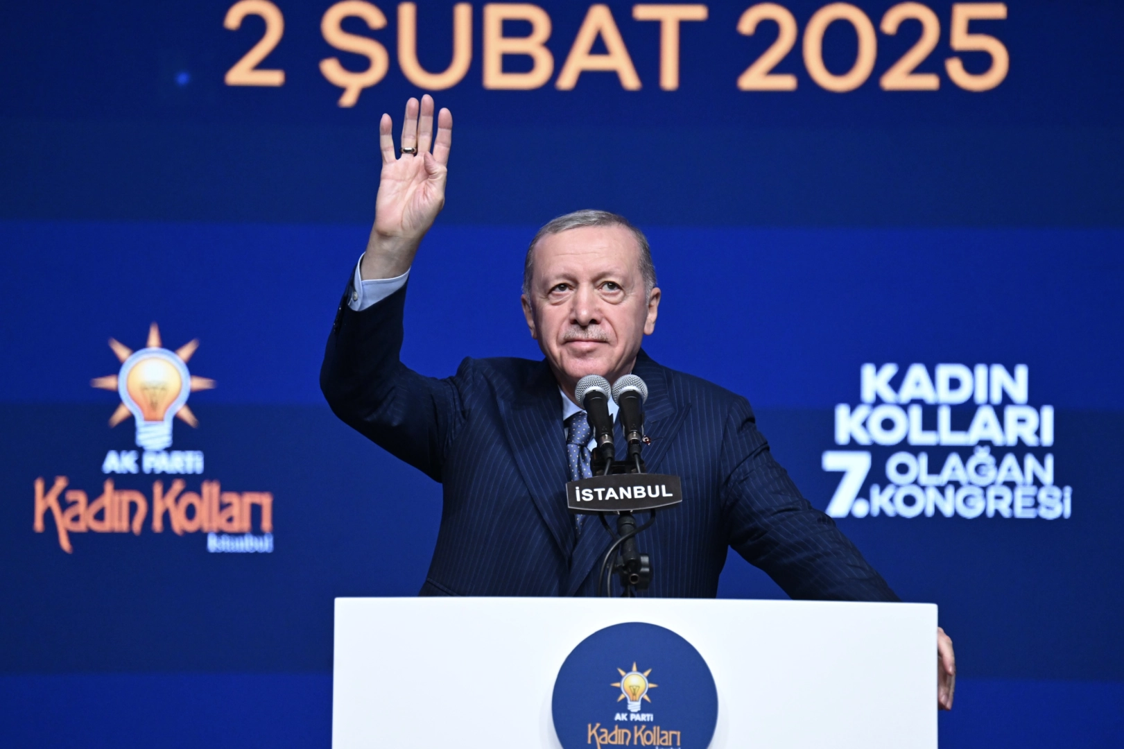 Cumhurbaşkanı ve AK Parti Genel Başkanı Erdoğan, İstanbul’da Kadın Kolları’nın