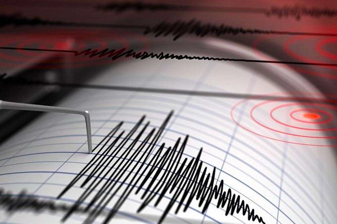 Akdeniz ve Ege’de iki ayrı deprem kaydedildi. Deprem bildirimleri iki