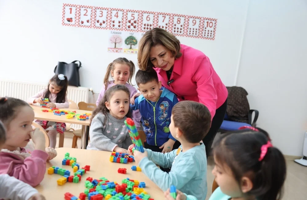 Eskişehir Büyükşehir Belediyesi ESMEK başlattığı “Oyun Evleri” projesi örnek olmaya