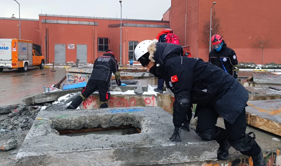 Afetlere karşı her geçen gün güçlenen Bakırköy Belediyesi Arama Kurtarma