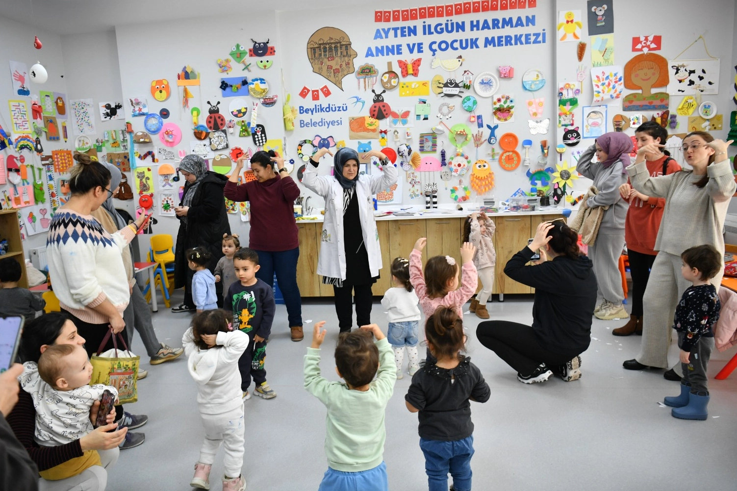 İstanbul Beylikdüzü Belediyesi tarafından hayata geçirilen anne ve çocuk merkezleri,