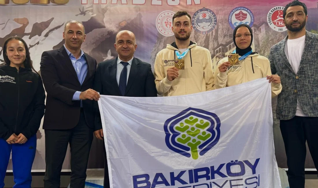 Trabzon’da düzenlenen Türkiye Karate Şampiyonası’ndan Bakırköy’e 2 altın madalya geldi.