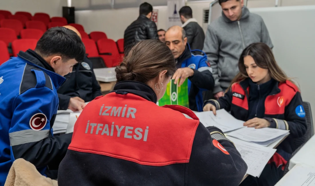 İzmir Büyükşehir Belediyesi İtfaiye Dairesi Başkanlığı yangınlara daha hızlı ve