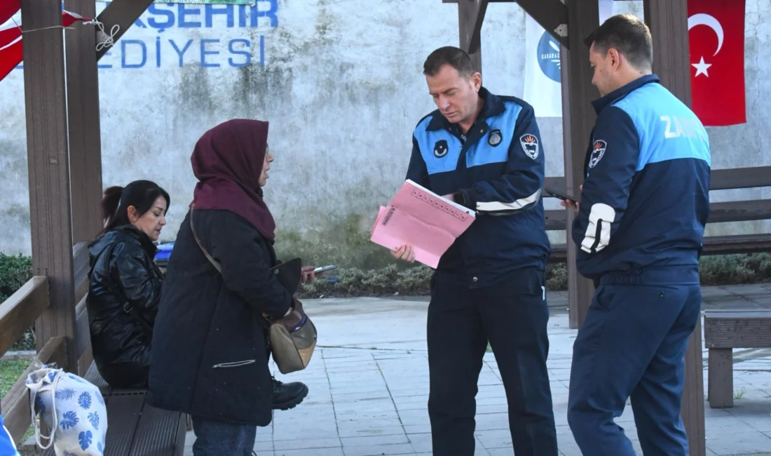 İzmir’de Karabağlar Belediyesi Zabıta Müdürlüğü ekipleri, çevre kirliliğini önlemek için