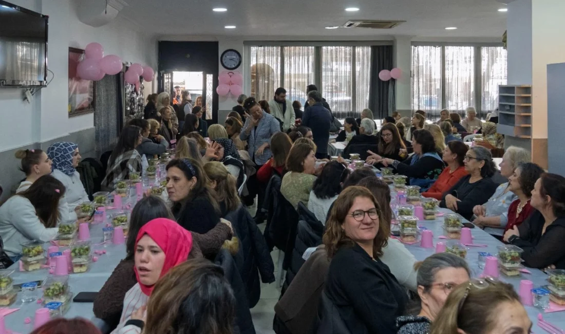 8 Mart Dünya Kadınlar Günü etkinlikleri kapsamında İzmir Sağırları Koruma