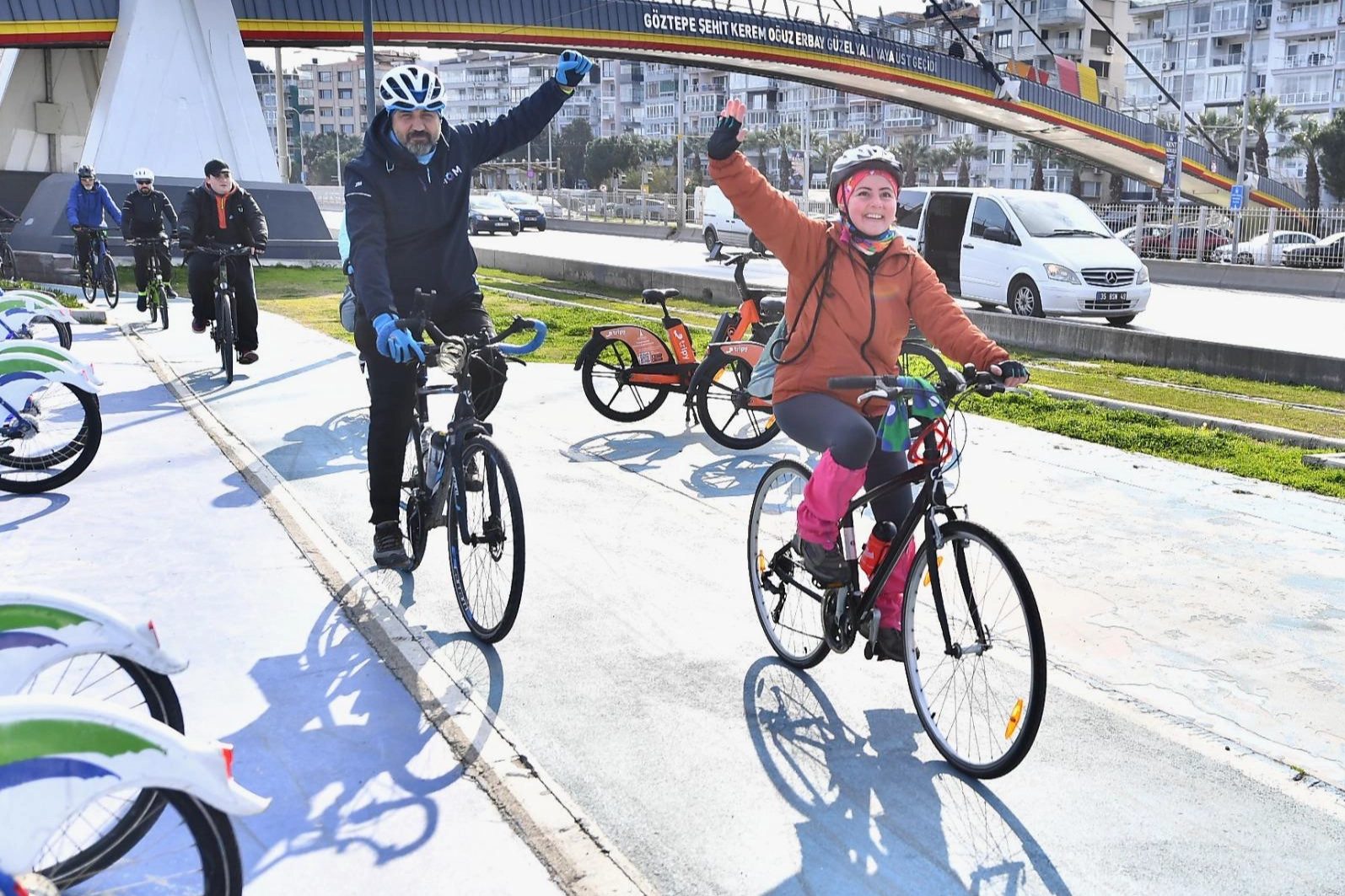 İzmir Büyükşehir Belediyesi’nin sporu ve sağlıklı yaşamı kente yayma hedefiyle