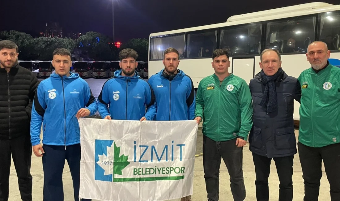 Kocaeli’de İzmit Belediyespor Güreş Takımı, Sivas’ta düzenlenecek Serbest Güreş U23