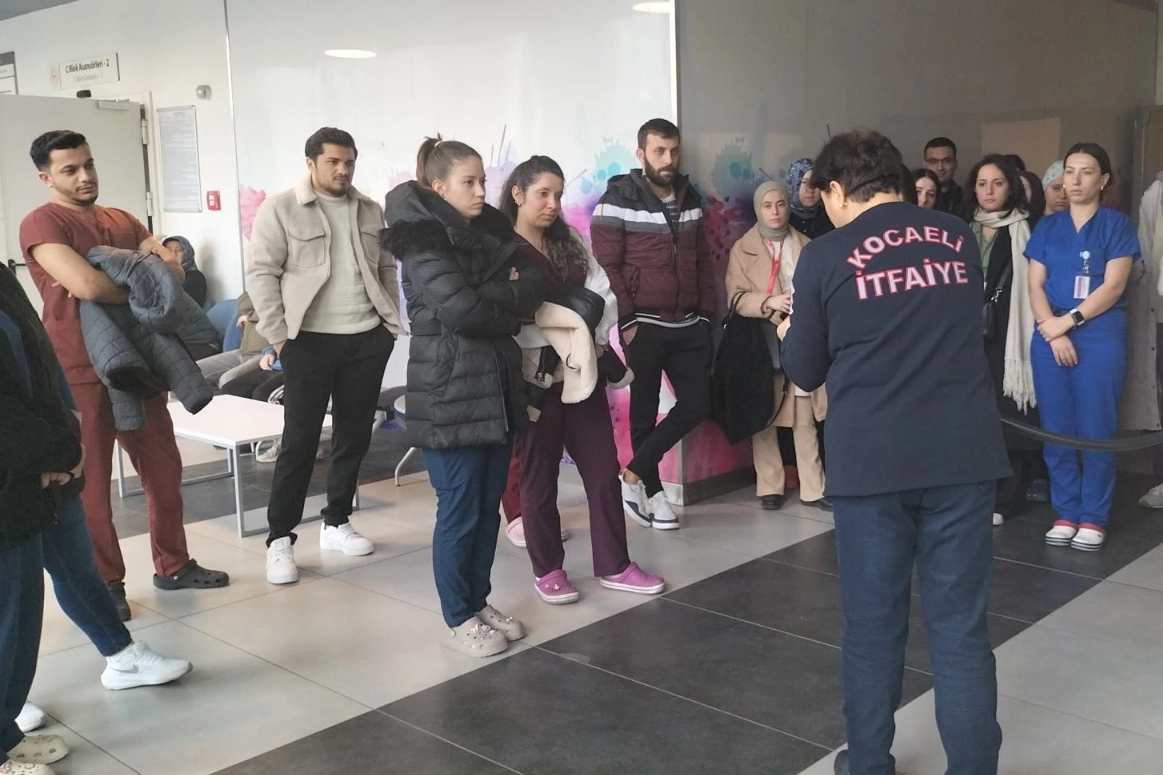 Kocaeli Büyükşehir Belediyesi İtfaiye ekipleri, Kocaeli Şehir Hastanesi personeline yönelik