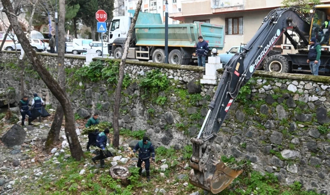 Manisa Büyükşehir Belediyesi, şehrin simge noktalarından biri olan Çaybaşı Deresi’nde