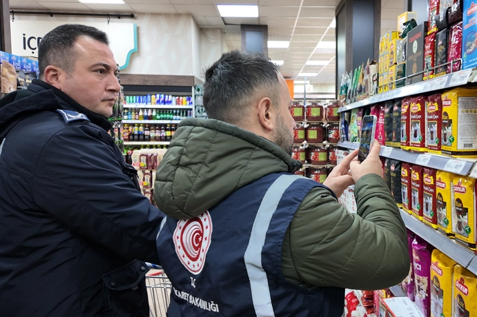 Ramazan ayı öncesi Sivas’taki marketlere yönelik fiyat etiketi ve haksız