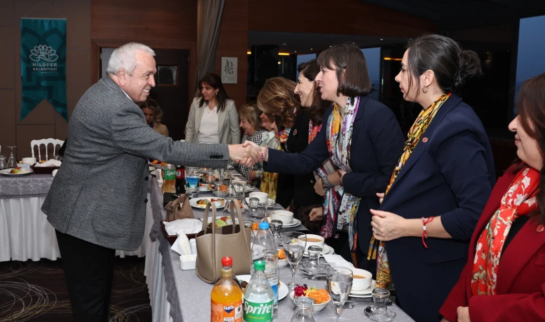 Nilüfer Belediye Başkanı Şadi Özdemir, 8 Mart Dünya Kadınlar Günü