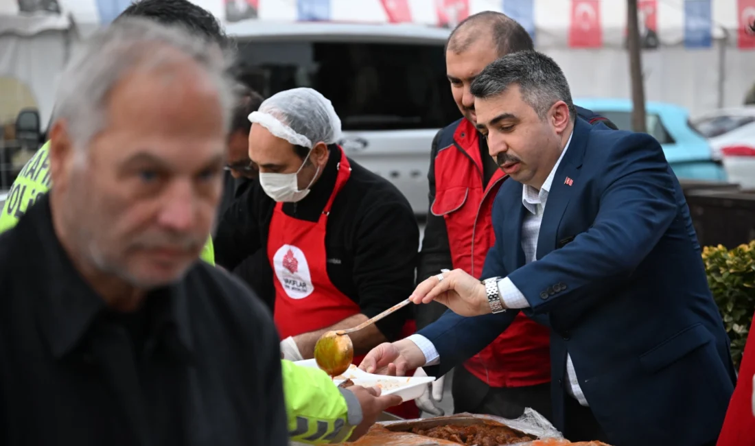 Bursa’da Yıldırım Belediyesi, sokak iftarlarıyla Ramazan ayının bereketini bu yıl