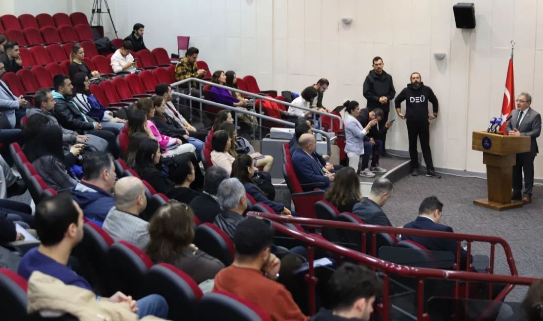 Dokuz Eylül Üniversitesi’nde (DEÜ), öğrencilerin mesleki deneyim kazanmasını ve iş