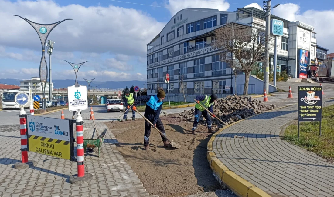 Kocaeli Büyükşehir Belediyesi, ulaşımda araç ve yaya güvenliği artırmak amacıyla