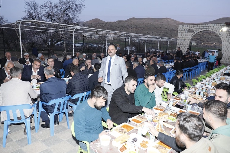 Mardin’in Yeşilli ilçesinde, MHP İlçe Başkanlığı tarafından düzenlenen iftar programına