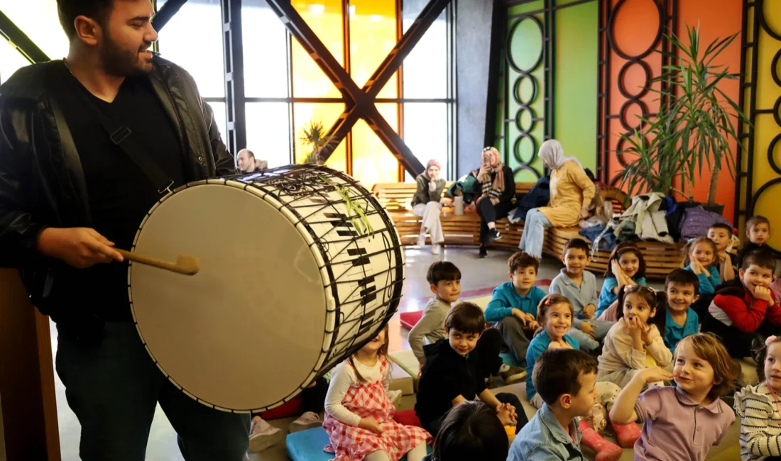 Sakarya Büyükşehir Belediyesi Ramazan ayının manevi iklimini tiyatro ve eğitici