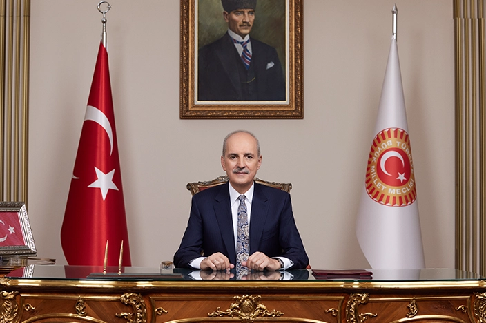 TBMM Başkanı Numan Kurtulmuş, İstanbul Saraçhane’de Cumhurbaşkanı Erdoğan ve ailesine